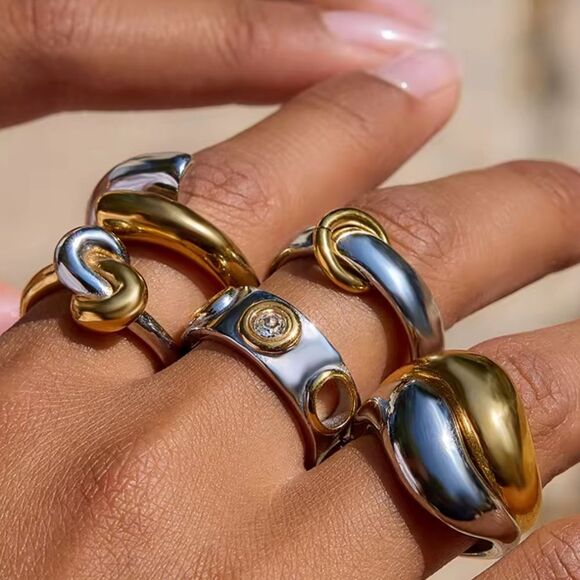 New ANTHO Two-Tone Knot Ring in Silver and Gold Size 7 - Picture 4 of 7